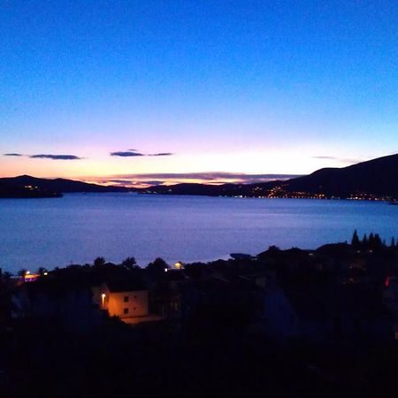 Apartmani Mila A1 & A2 & 3 Trogir Eksteriør billede