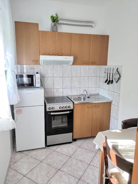 Apartmani Mila A1 & A2 & 3 Trogir Eksteriør billede